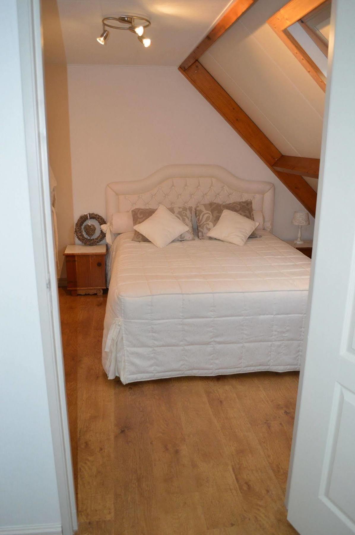 Huize Ouwervelden Bed & Breakfast Wouwsche Plantage Exterior photo